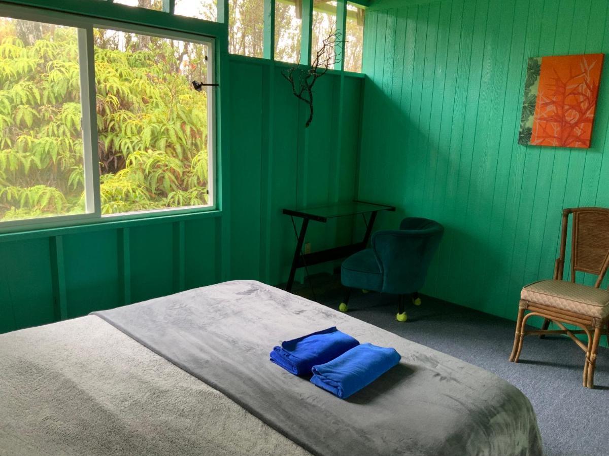 Simple Rustic Studio Deluxe Bed In Tropical Fruits Garden Hotel Mountain View Exterior foto